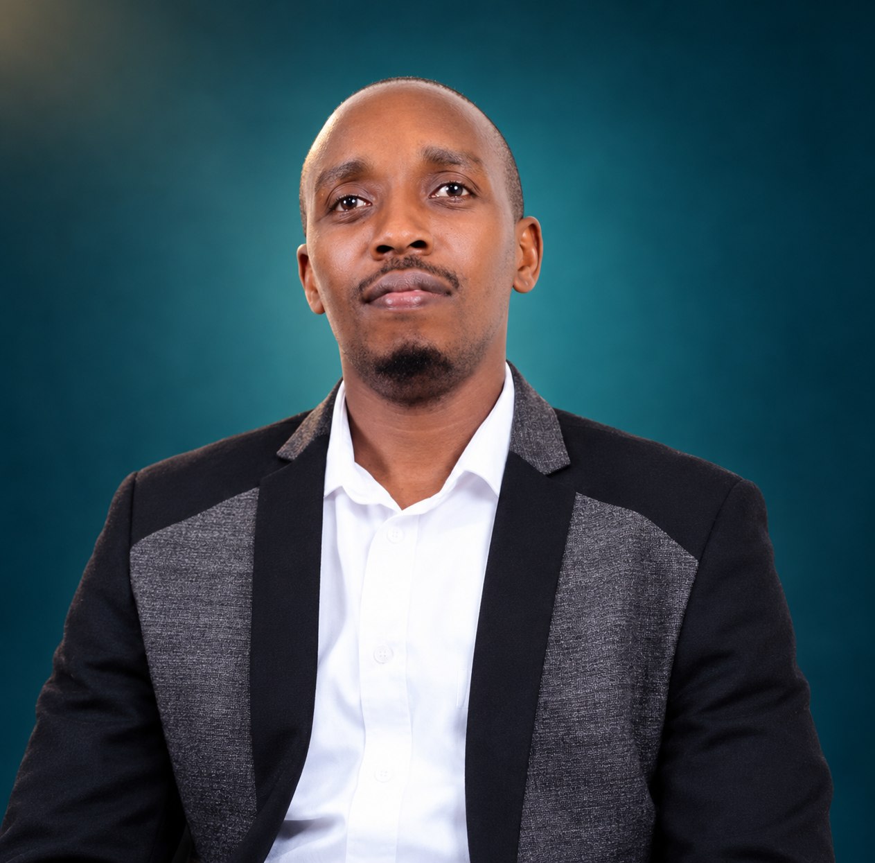 Portrait of VSMART director Julius Eddy Ruhweza
